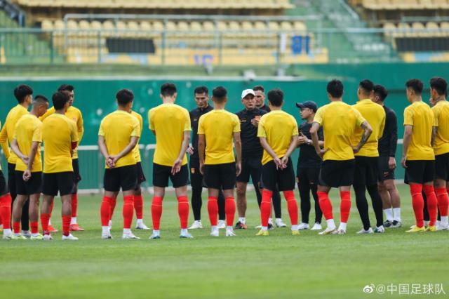 1679309801461044719.jpg 00244AjRly1hc4vhiwj00j63uw2klhdv02.jpg